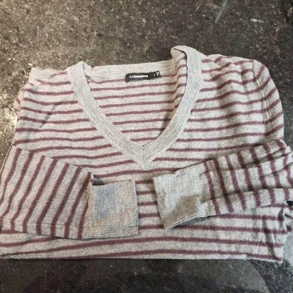 J. Lindeberg Striped Merino V-Neck Sweater - Gray/Maroon - Size: M